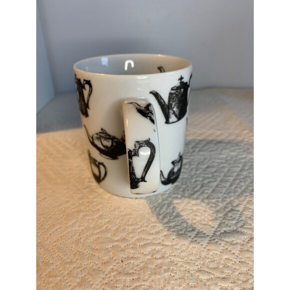 Black and White Teapot Coffee Mug by Antique Pewter Paul Cardew - Picture 2 of 11